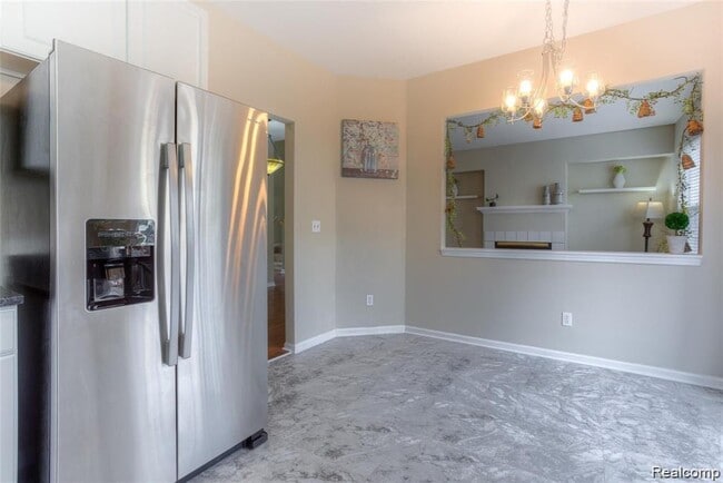 Building Photo - 38476 Lynwood Ct