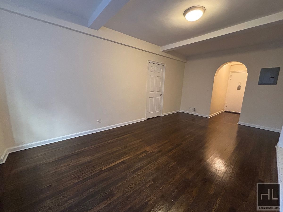 Building Photo - AMSTERDAM AVENUE