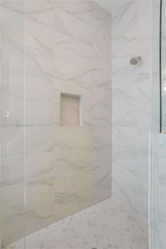 Building Photo - 8525 Crystal Downs Ave