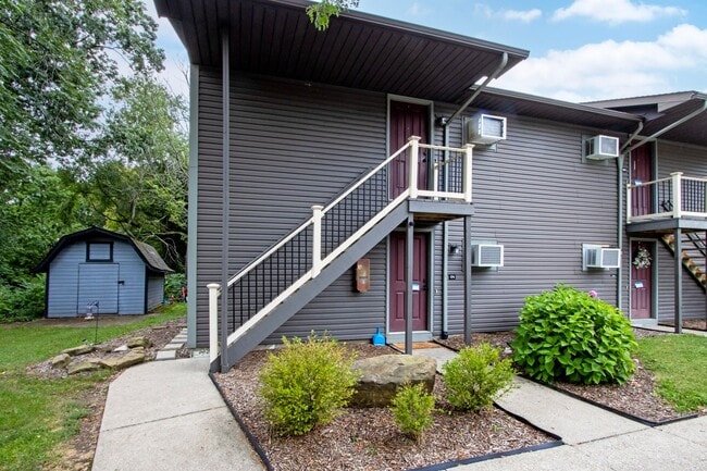 Building Photo - Two bedroom apartment
