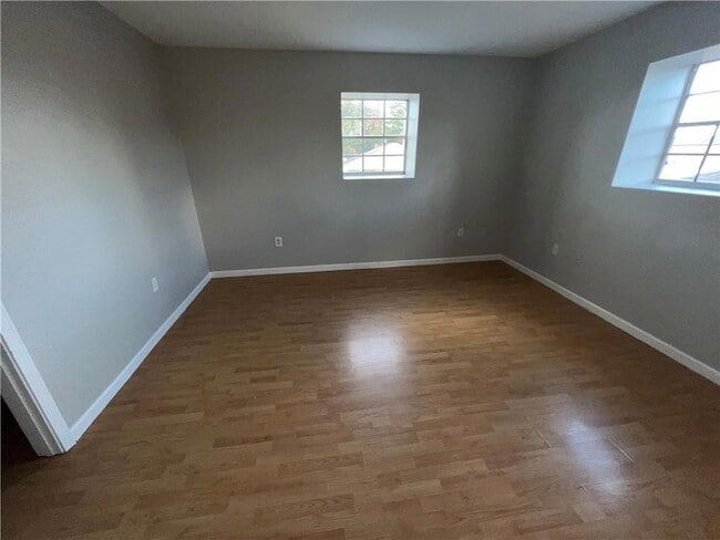 Building Photo - 8550 Valor Dr