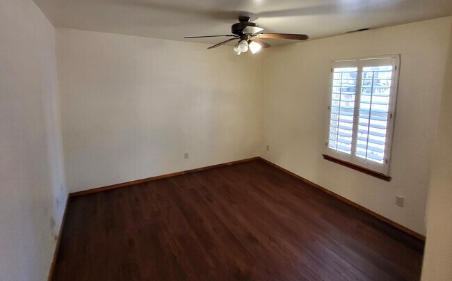 Building Photo - Bright Spacious Kachina Village Home!