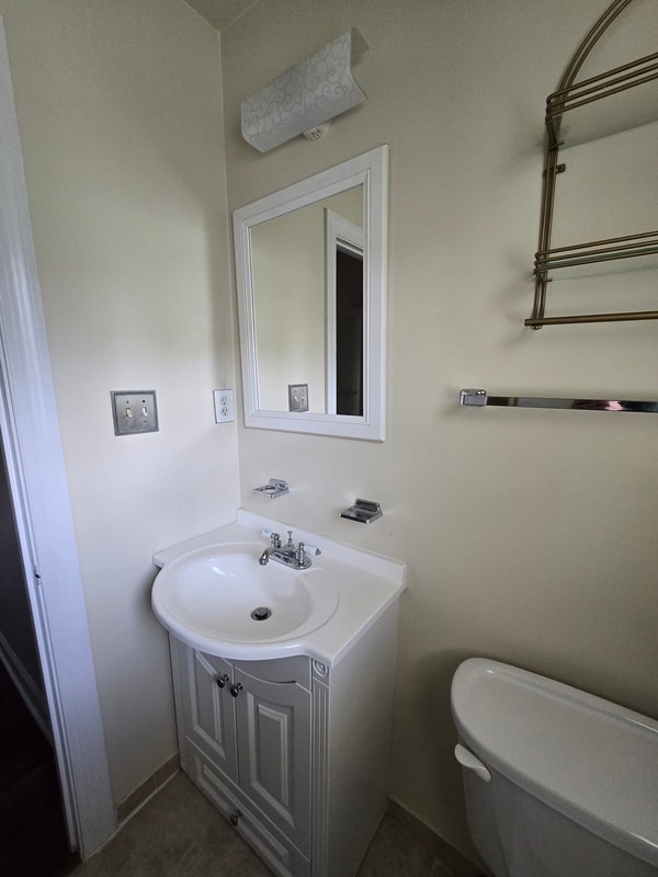 Building Photo - 3316 E Princeton Rd