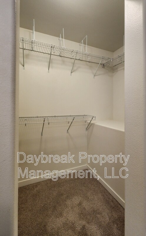 Building Photo - 2584 66th Ave S