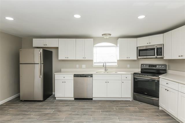 Building Photo - 1146 Harmony Cir