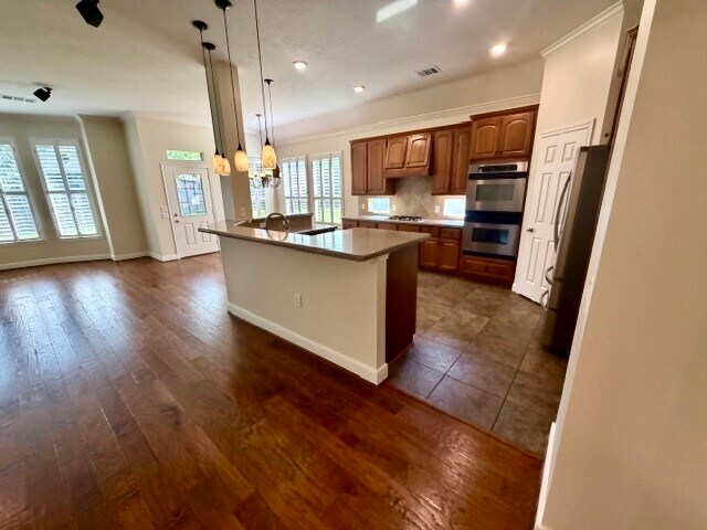 Building Photo - 1810 Rippling Water Ct