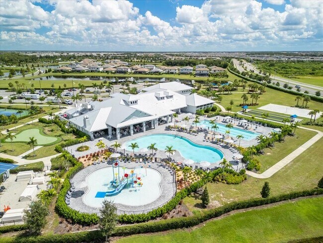 Building Photo - 5161 Coral Reef Wy