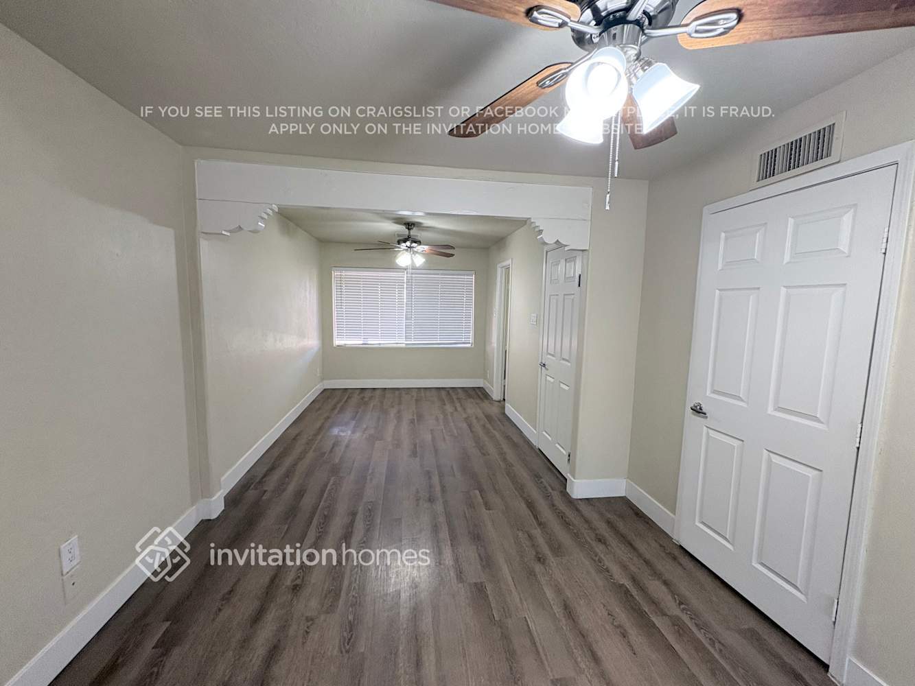 Building Photo - 2627 N 70th Pl