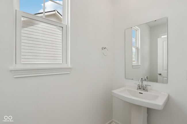 Building Photo - 7417 Peristyle Ln