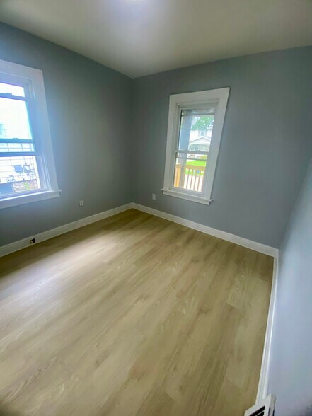 Building Photo - 1036 Neptune Ave