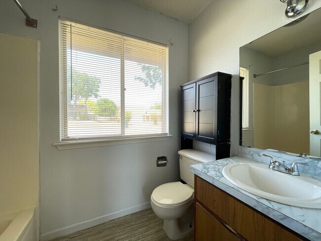 Building Photo - 4502 Whitmire Ln