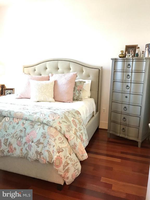 Building Photo - 4301 Military Rd NW