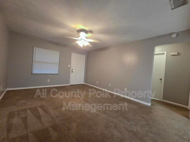Building Photo - 4931 Malibu Ct
