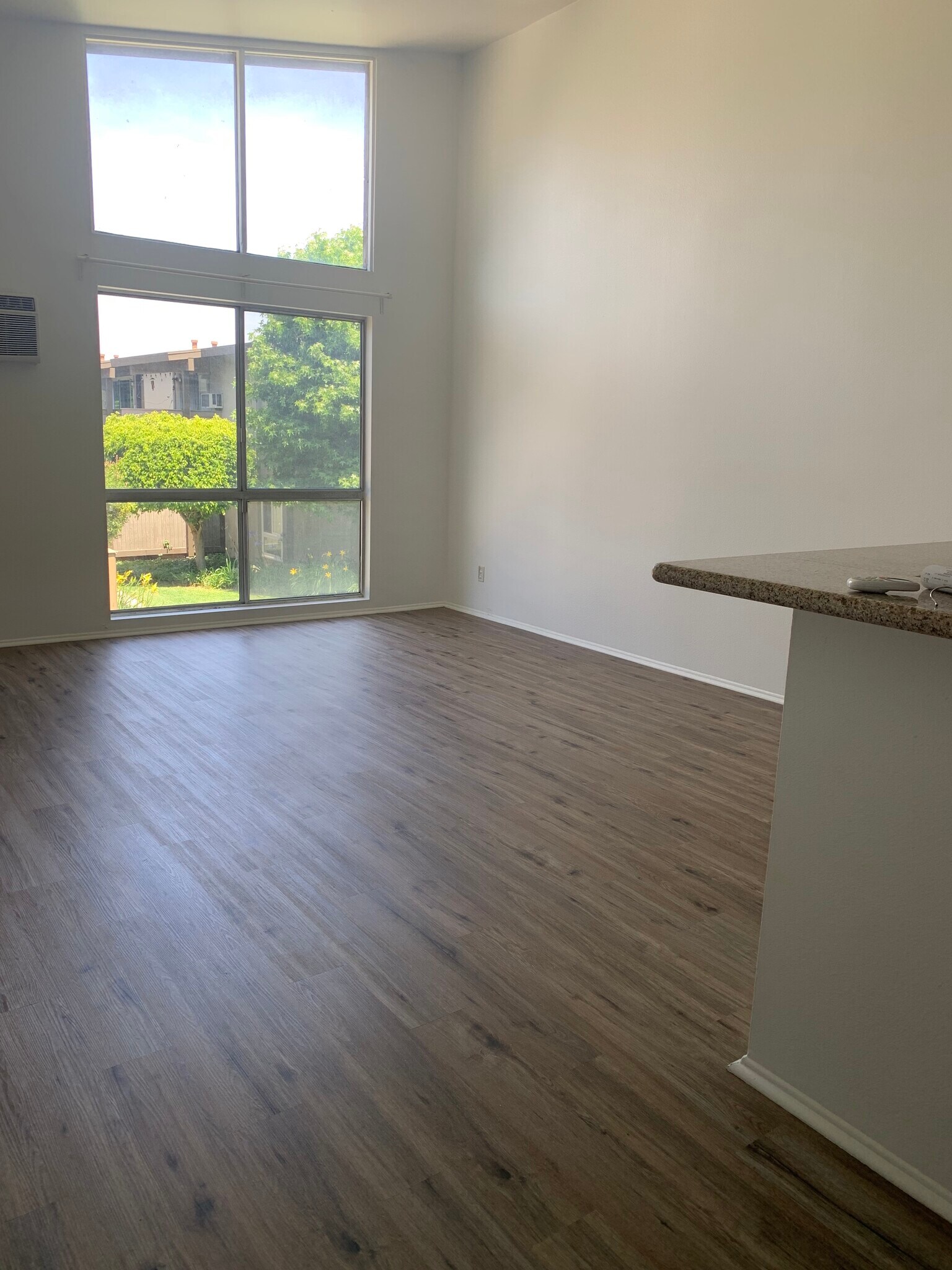 Building Photo - 808 Coriander Dr