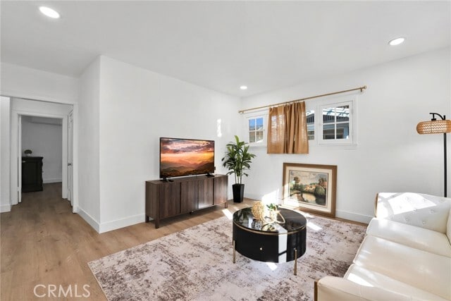 Building Photo - 1002 Hope St