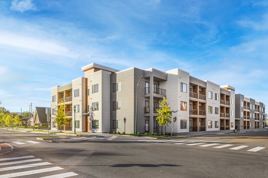 Building Photo - Flats at Southside Gardens