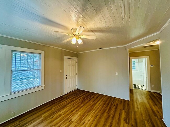 Building Photo - 17th & Orange Street in Downtown Wilmington - blocks to Cargo District!