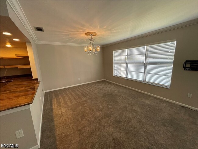 Building Photo - 131 SW 47th Terrace