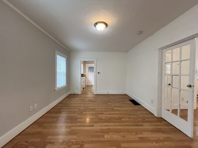 Building Photo - Bright and Open Home with Flexible Living Spaces and an Expansive Backyard