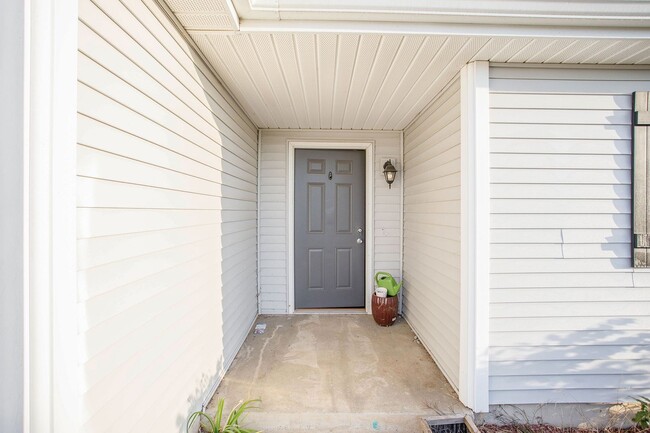 Building Photo - Newer Home for Lease Richland Schools - Available October 21st