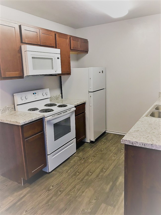 Apple Valley Apartments *New!* 200 Arrowhead Dr Pauls Valley OK 73075