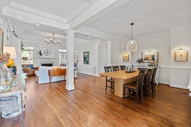 Building Photo - 105 Silverado Trail