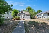 Building Photo - 205 N Sherwood St