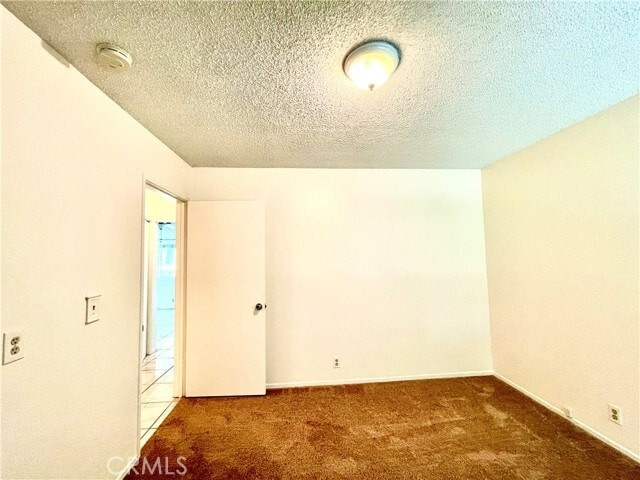 Building Photo - 513 Bayport St