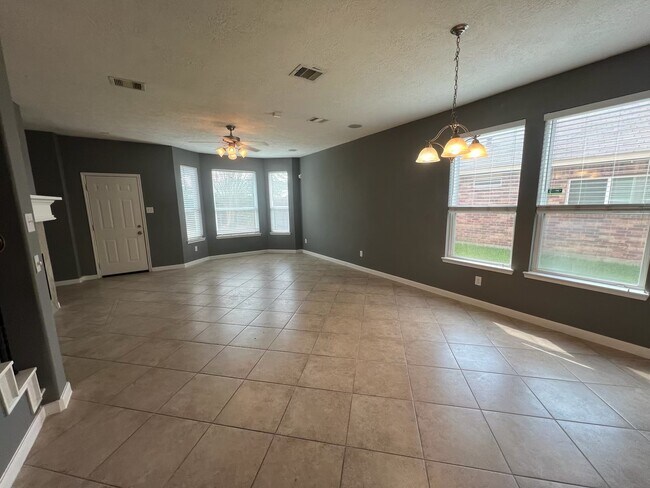 Building Photo - 3806 Glover Meadows Ln