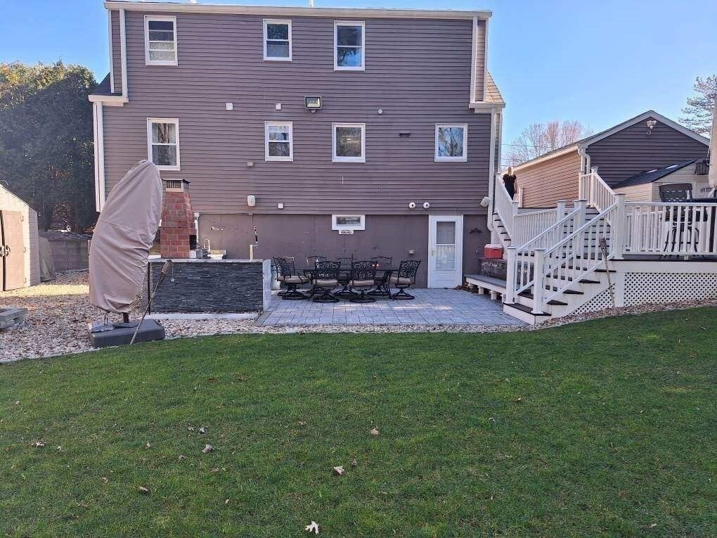 Building Photo - 6 Lilac Ct