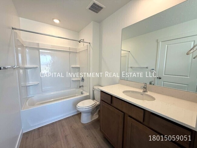 Building Photo - 4347 N 325 E