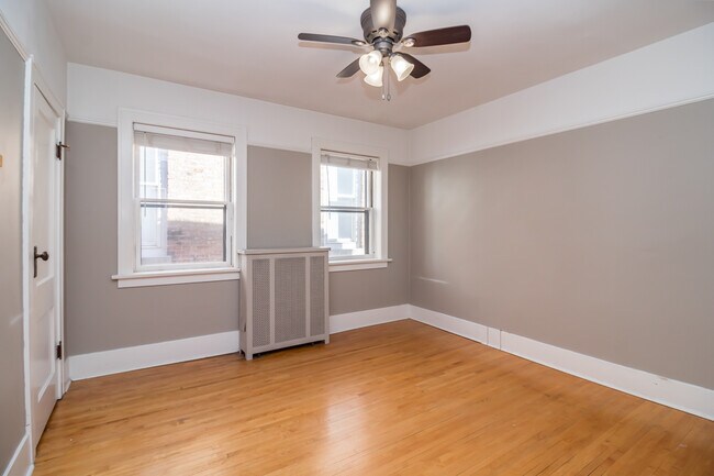 Building Photo - 71 N Williams St