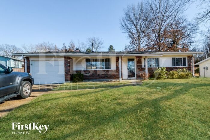 Primary Photo - 802 Parkfield Terrace