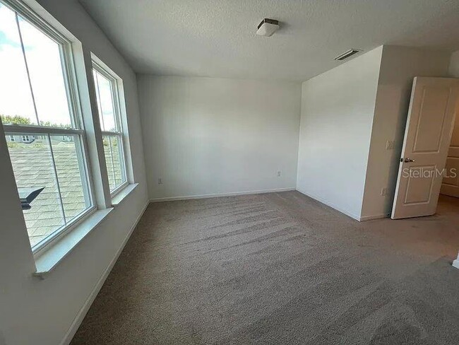 Building Photo - 1004 La Mirada Ct