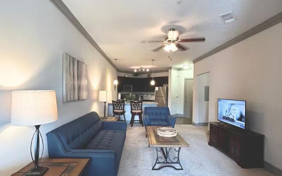 Building Photo - 50 Venue Wy