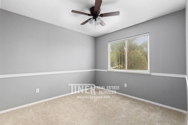 Building Photo - 1981 Amber Fields Way