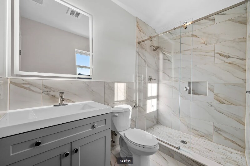 Building Photo - 20 Joyce Kilmer Ave