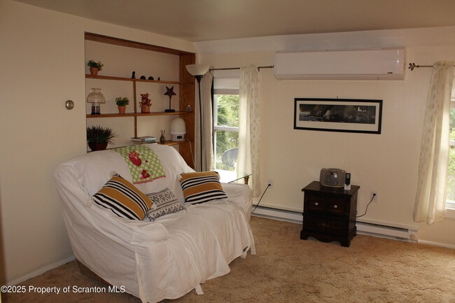 Building Photo - 63 Shore Dr