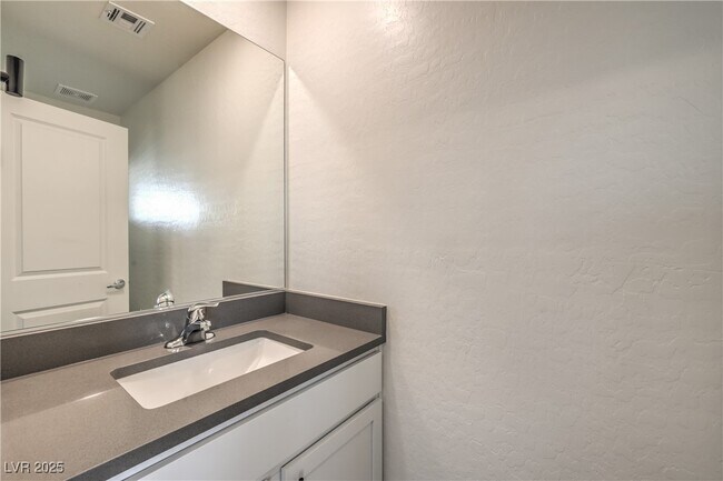Building Photo - 4223 Wind Mesa Dr