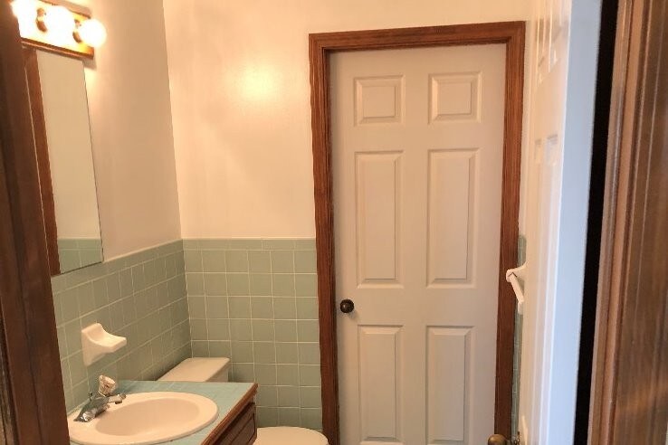 2nd Bath - 13305 Discovery Dr