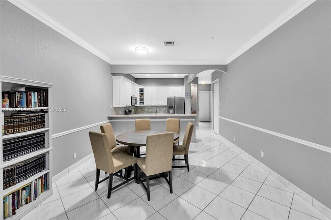 Building Photo - 8908 NW 40th St