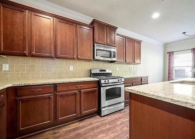 Building Photo - 13276 Warrensville Cove