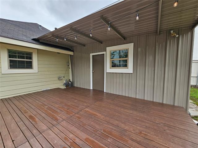 Building Photo - 4227 Delano Pl