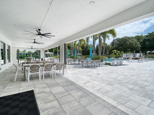 Building Photo - 2908 Banyan Blvd Cir NW