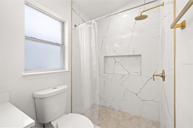 Building Photo - 11218 Worley Ave