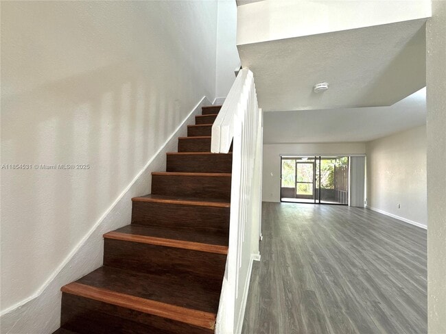 Building Photo - 4094 Sierra Terrace