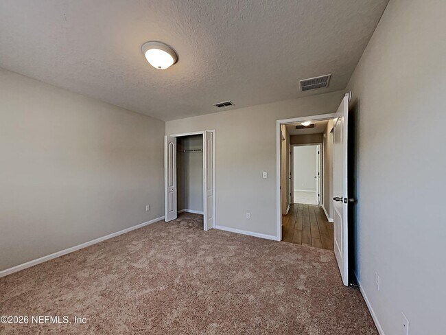 Building Photo - 15662 Chir Pine Dr