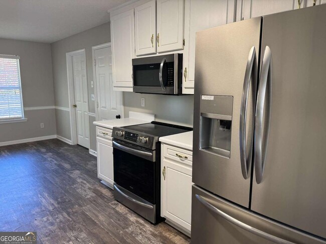 Building Photo - 1672 Walters Park Ct