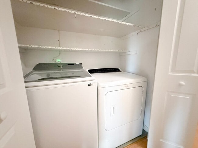 Building Photo - Spacious 3-Bedroom Home with Screened Porch, 2-Car Garage + Workshop