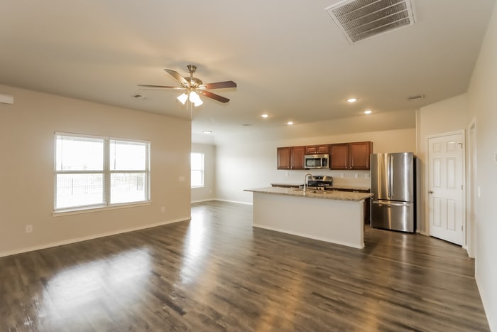 Building Photo - 7407 Wolf Creek Ln